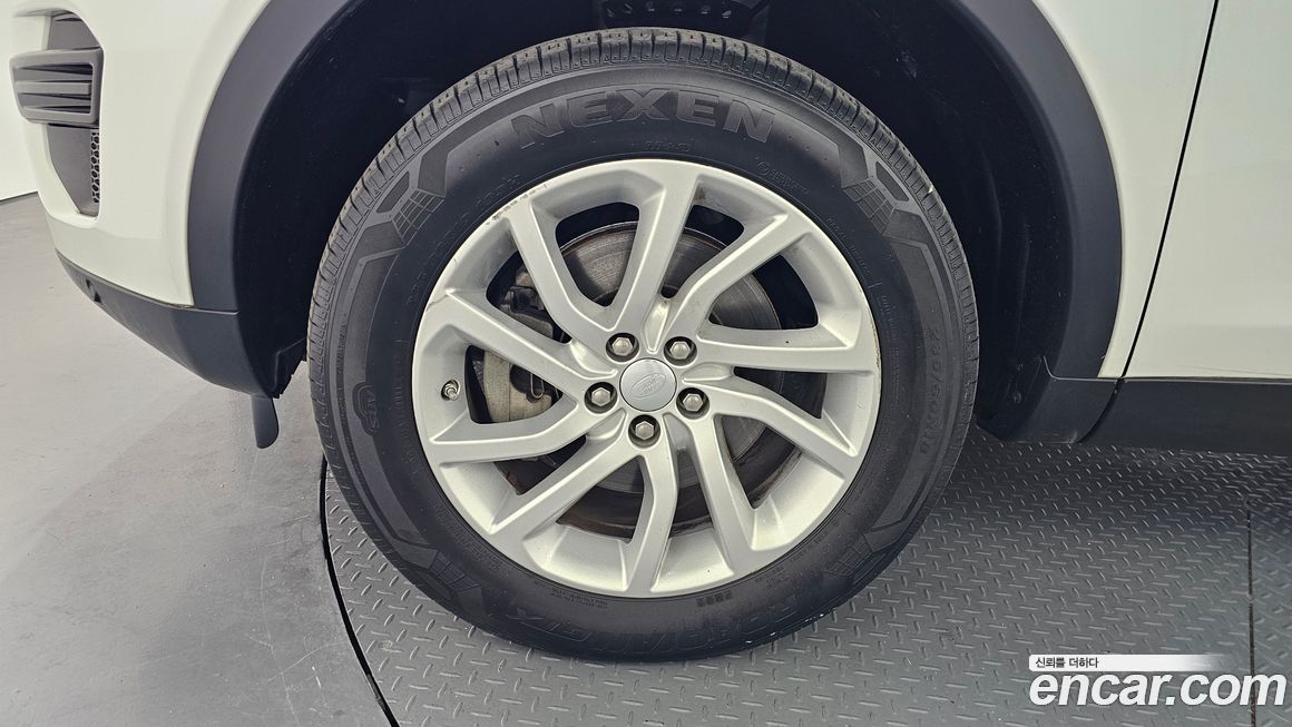 Land Rover Discovery Sport 2019