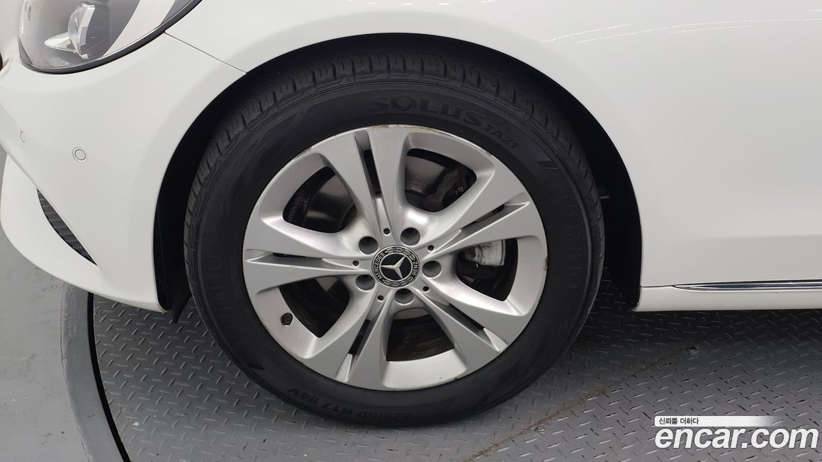 Mercedes-Benz C-Class 2018