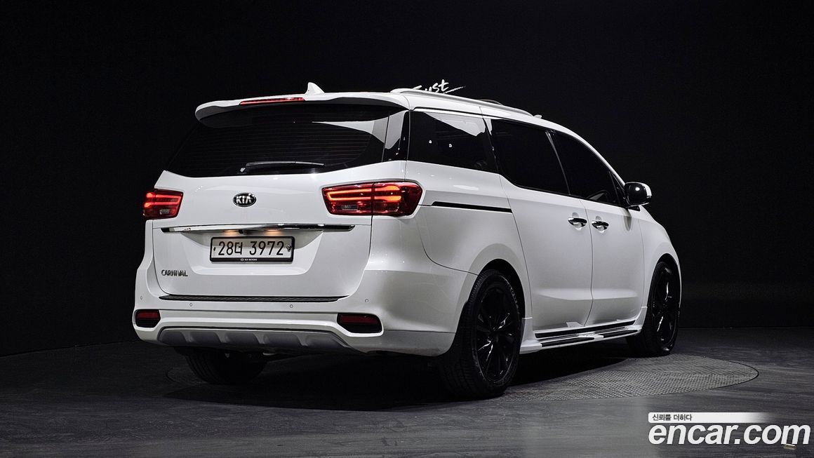 Kia Canival 2019