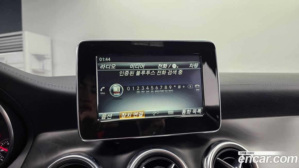 Mercedes-Benz GLA-Class 2018