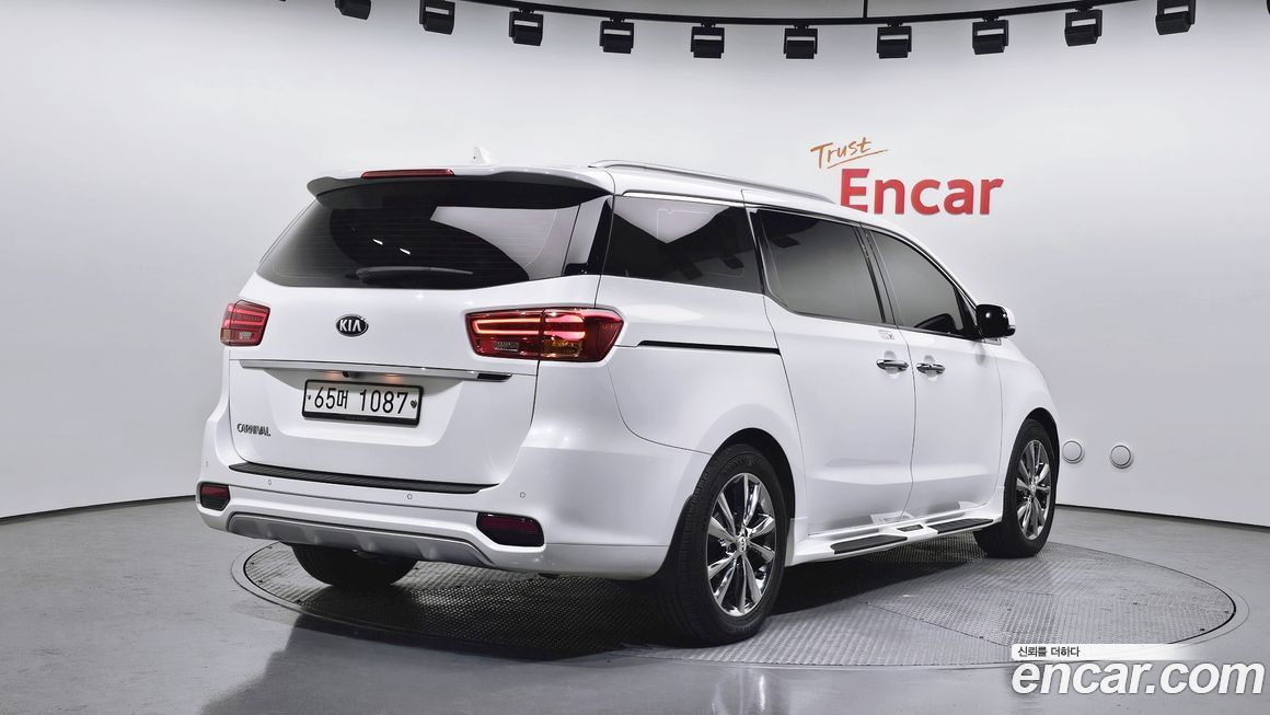 Kia Canival 2019