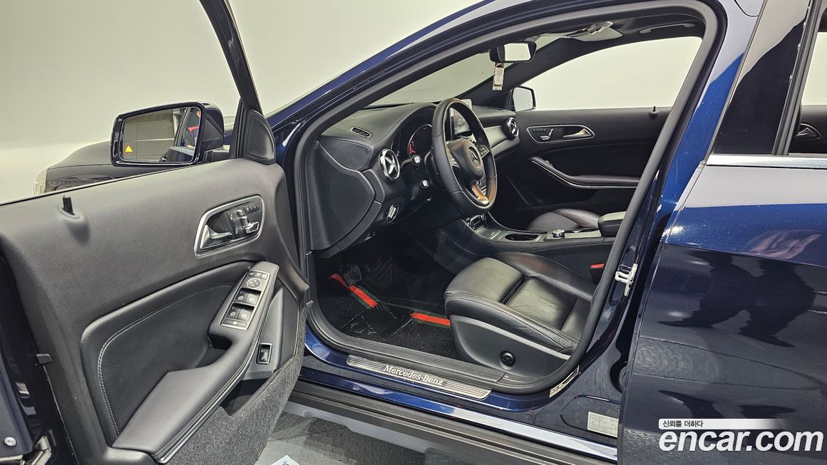 Mercedes-Benz GLA-Class 2018