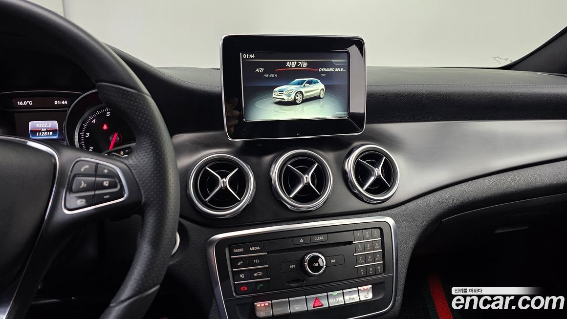 Mercedes-Benz GLA-Class 2018