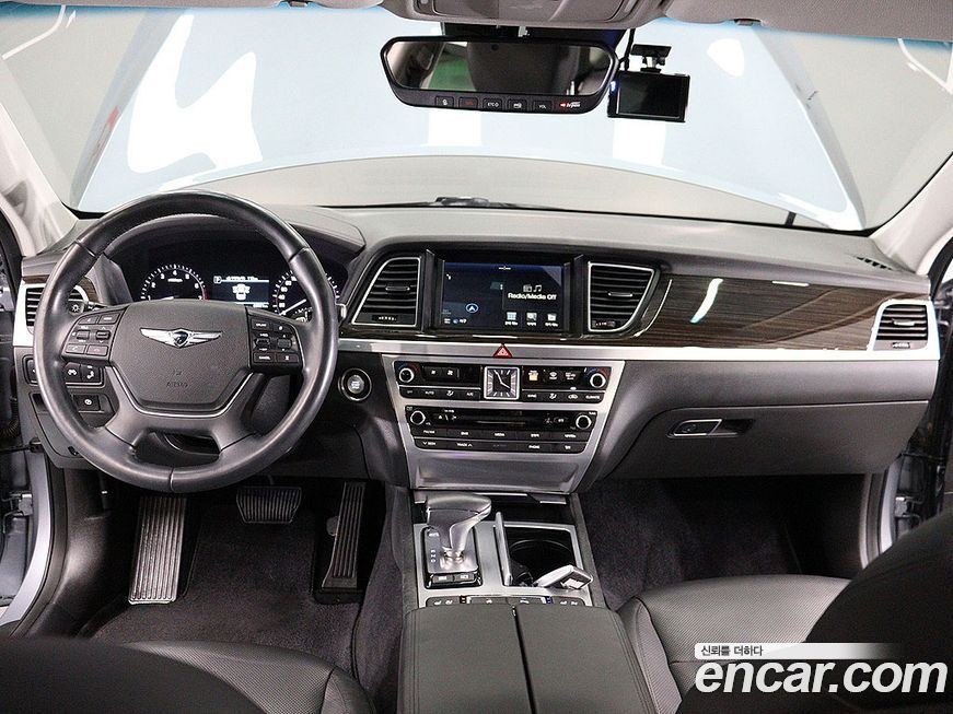 Genesis G80 2017