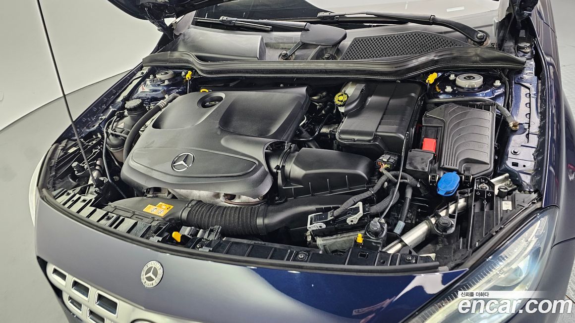 Mercedes-Benz GLA-Class 2018