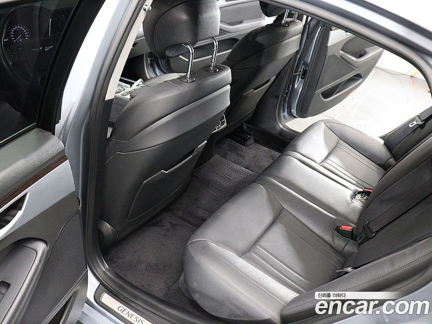 Genesis G80 2017