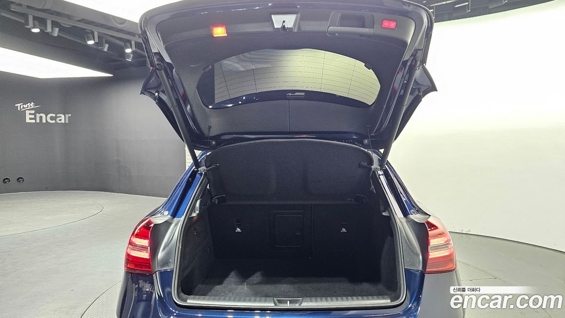 Mercedes-Benz GLA-Class 2018