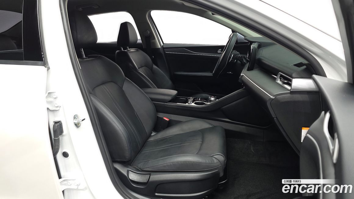 Kia K5 2023