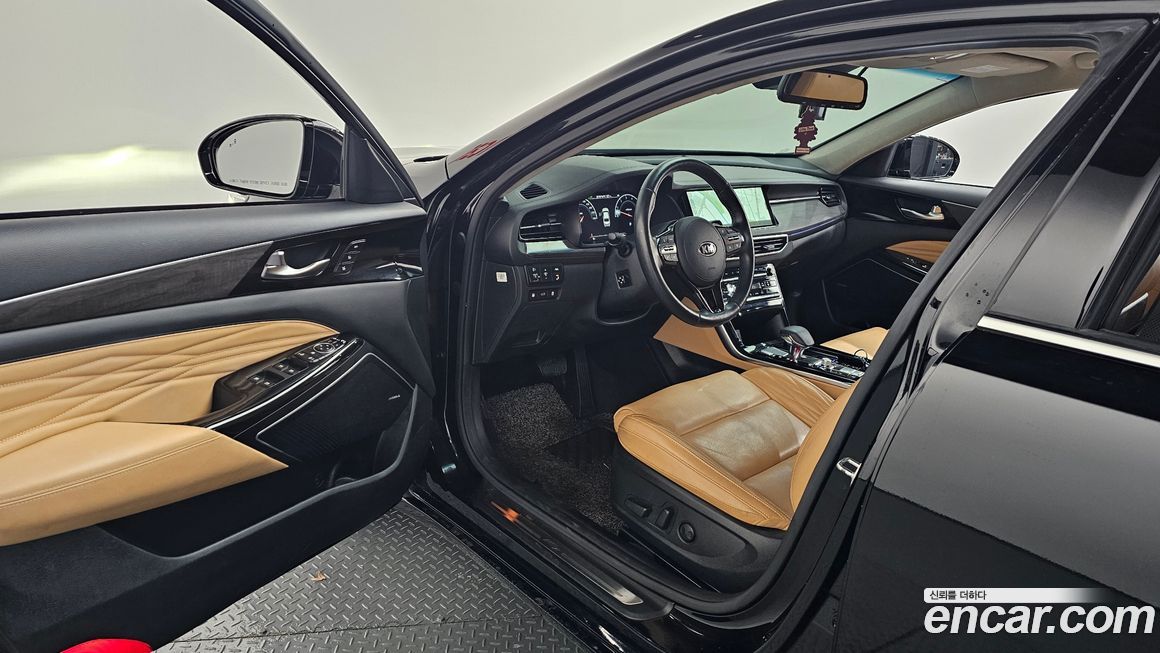 Kia K7 2021