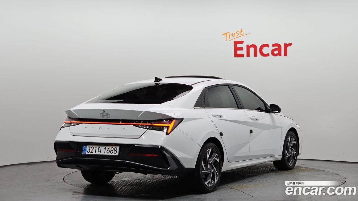 Hyundai AVANTE 2024