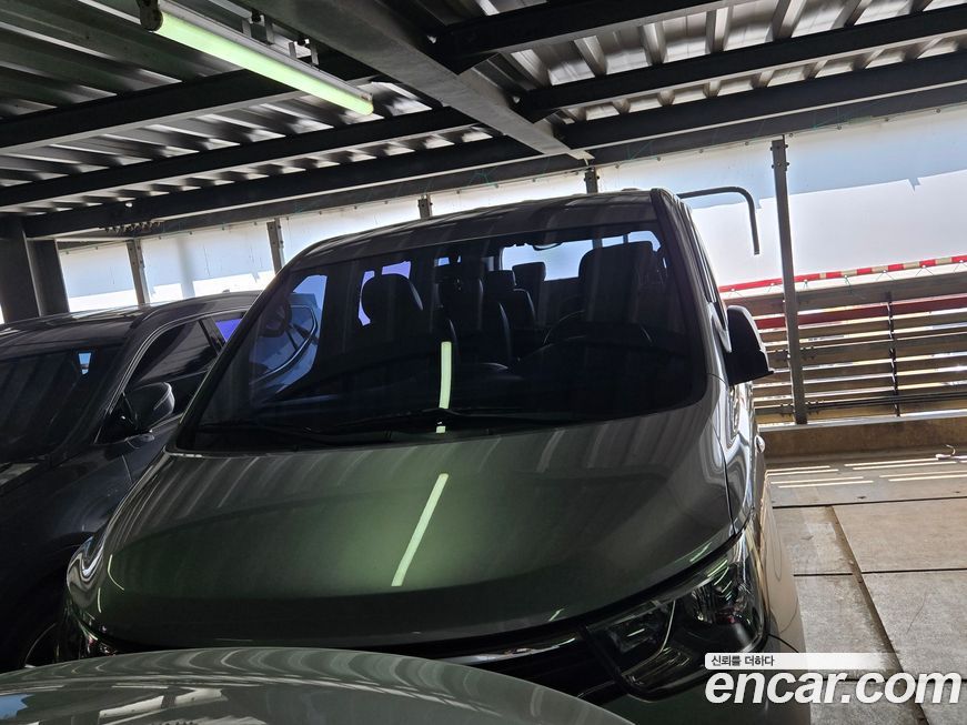 Hyundai Starex 2018
