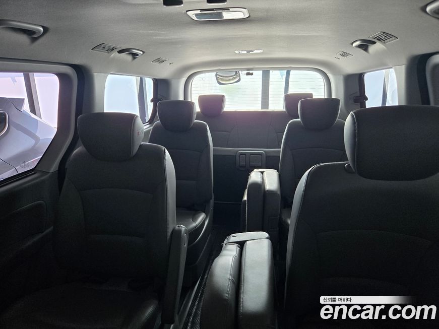 Hyundai Starex 2018