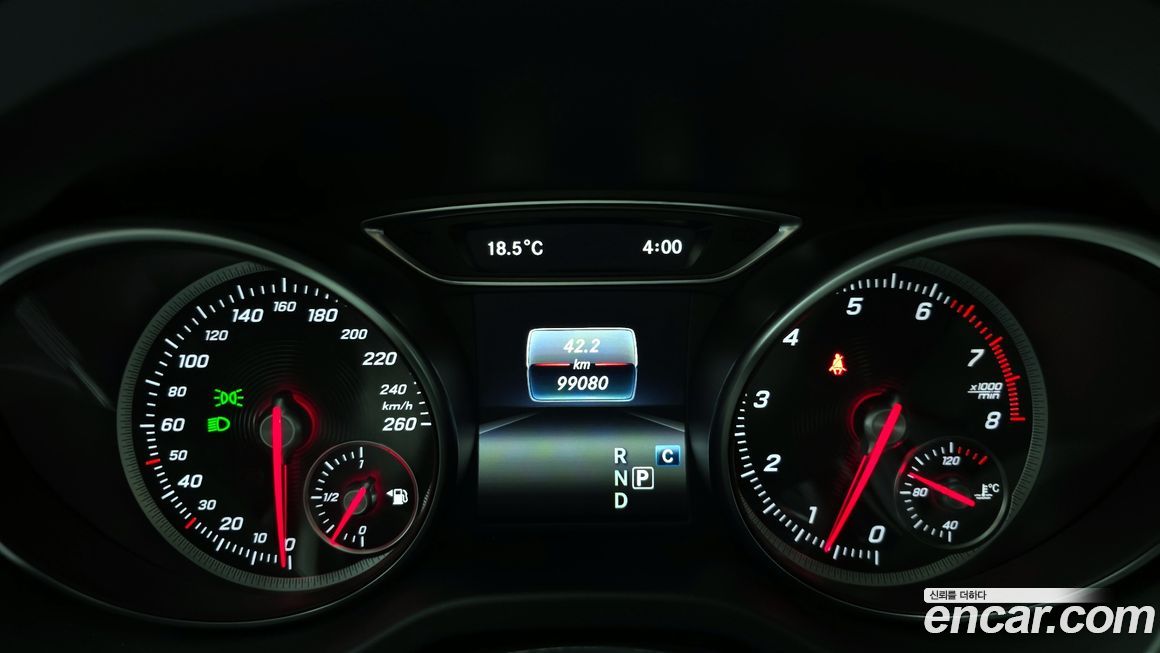 Mercedes-Benz GLA-Class 2019