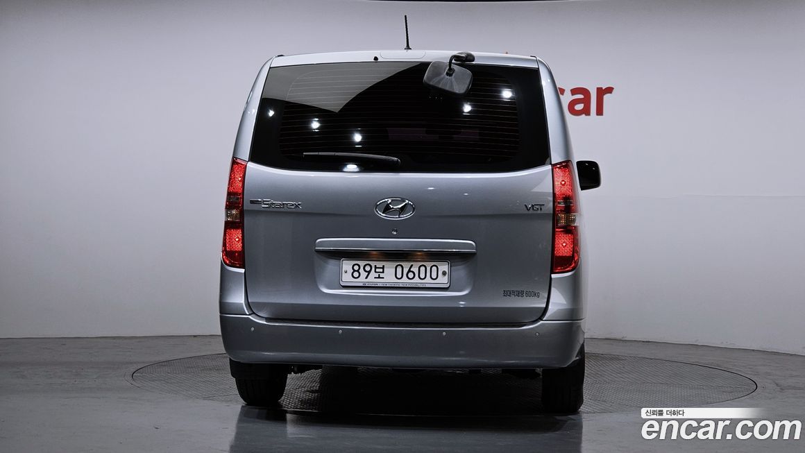 Hyundai Starex 2021