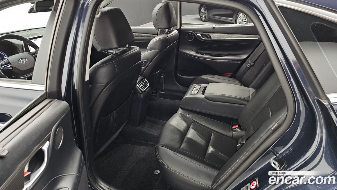 Hyundai Grandeur 2017