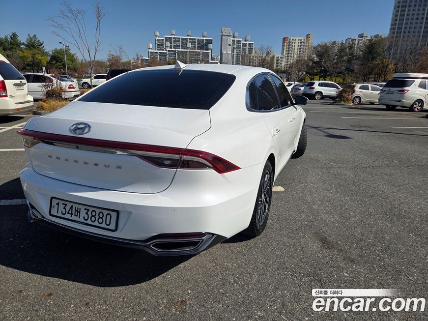 Hyundai Grandeur 2020