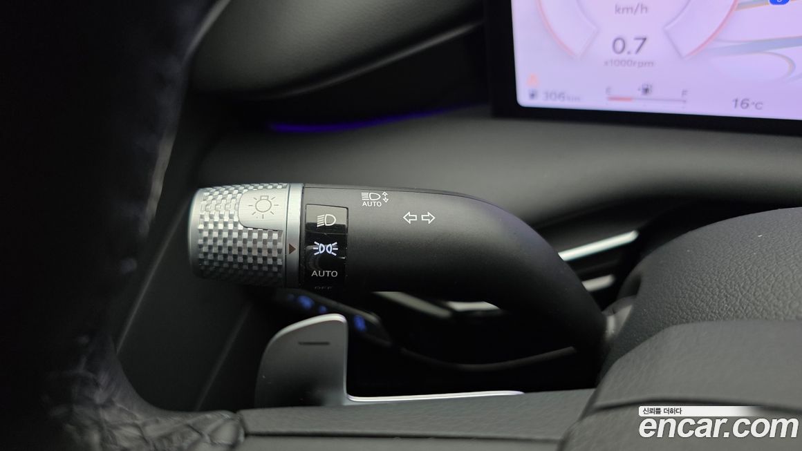 Genesis G80 2025