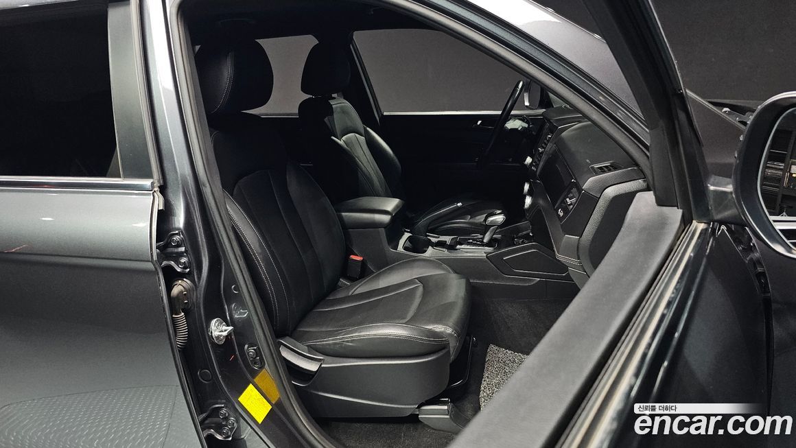 KG_Mobility_Ssangyong Rexton 2020