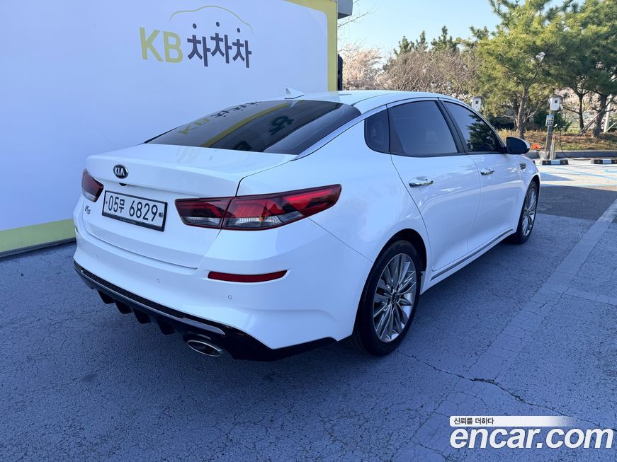 Kia K5 2019