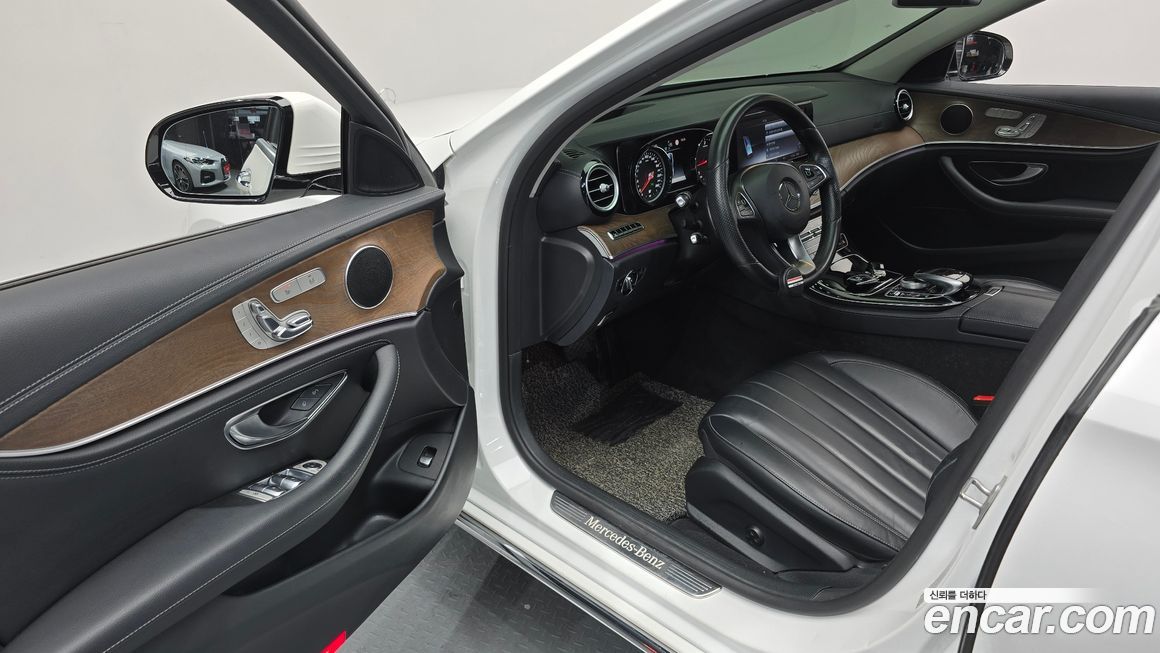 Mercedes-Benz E-Class 2017