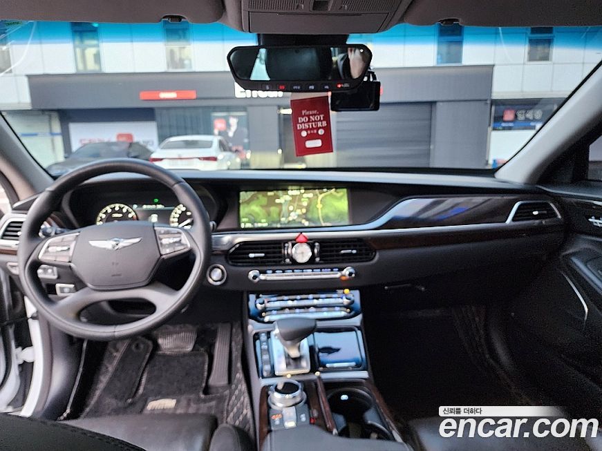 Genesis EQ900 2016