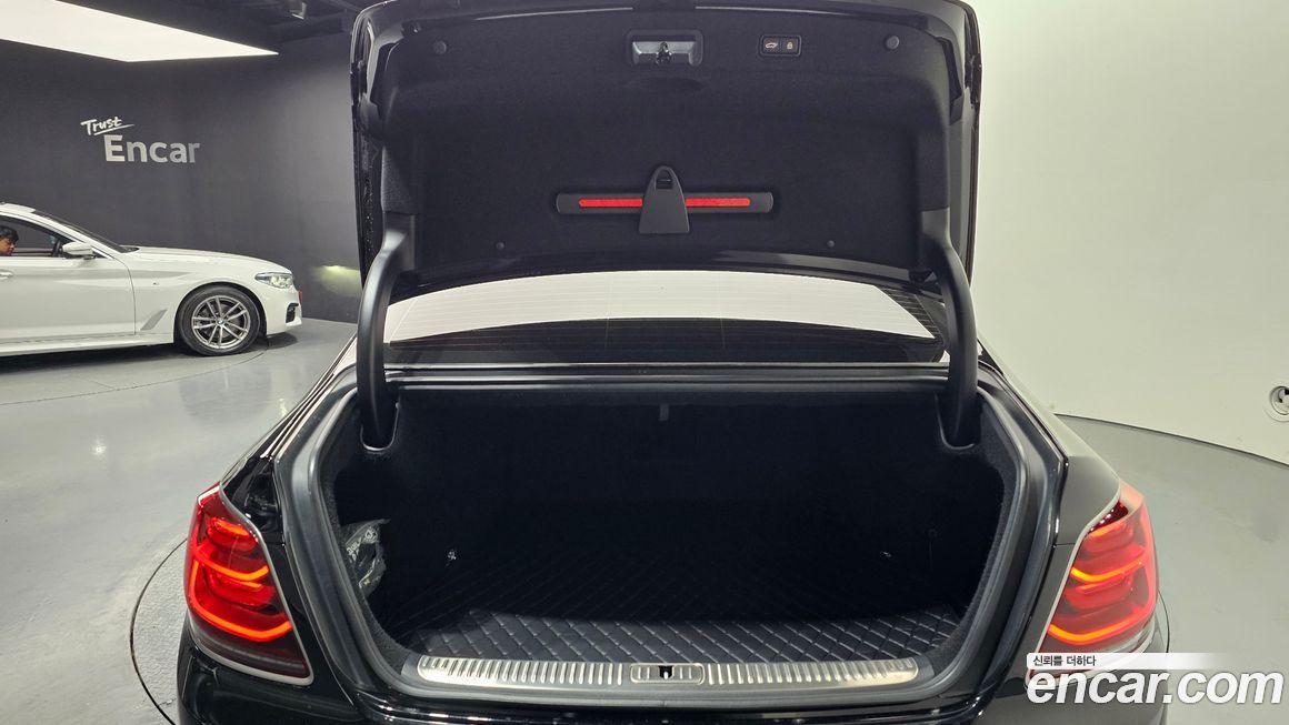 Kia K9 2019