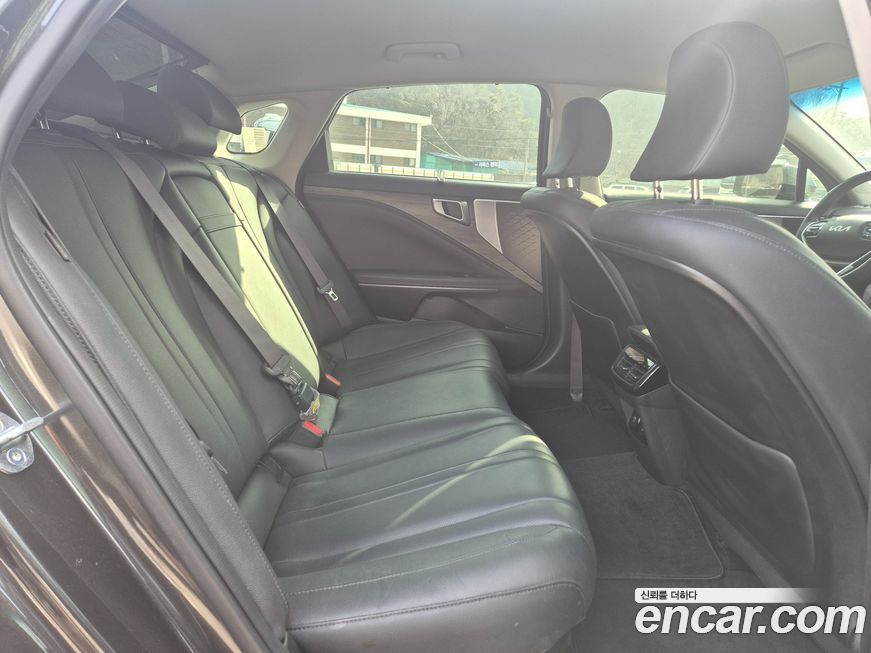 Kia K8 2023