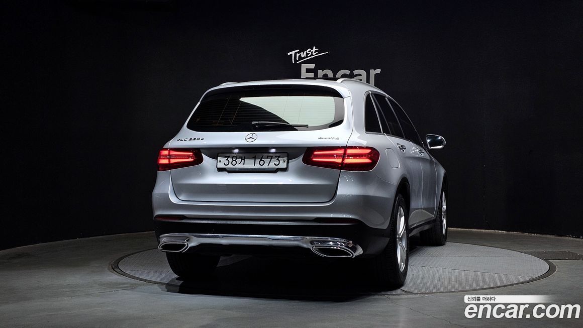 Mercedes-Benz GLC-Class 2017