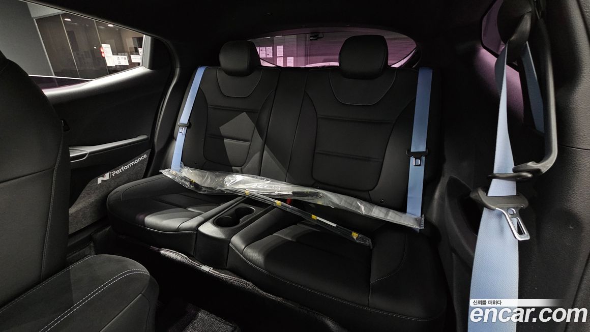 Hyundai Veloster 2019