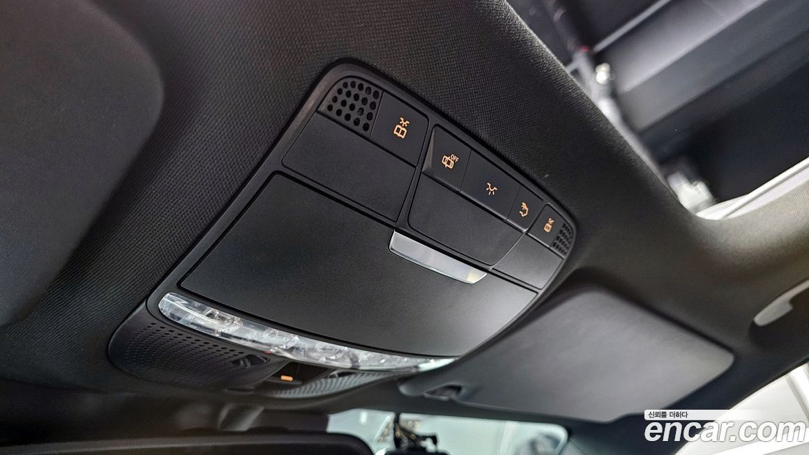 Mercedes-Benz GLC-Class 2017