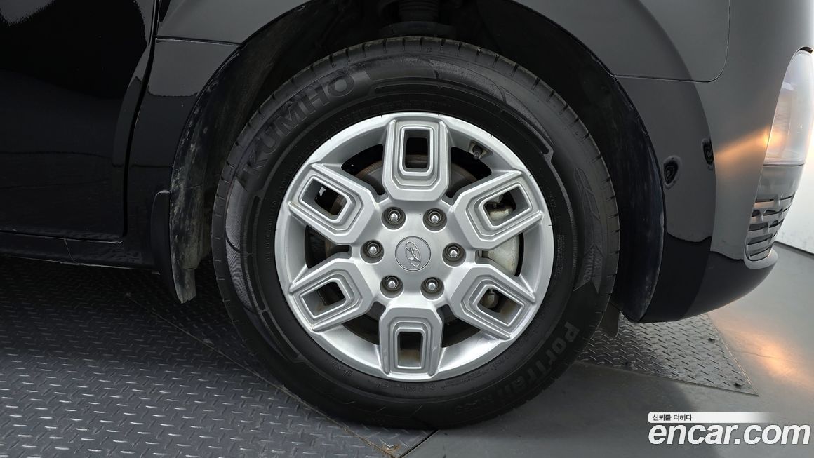 Hyundai Staria 2022