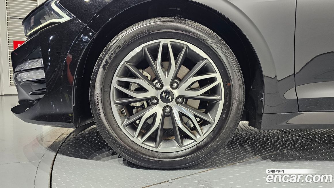 Kia K5 2021