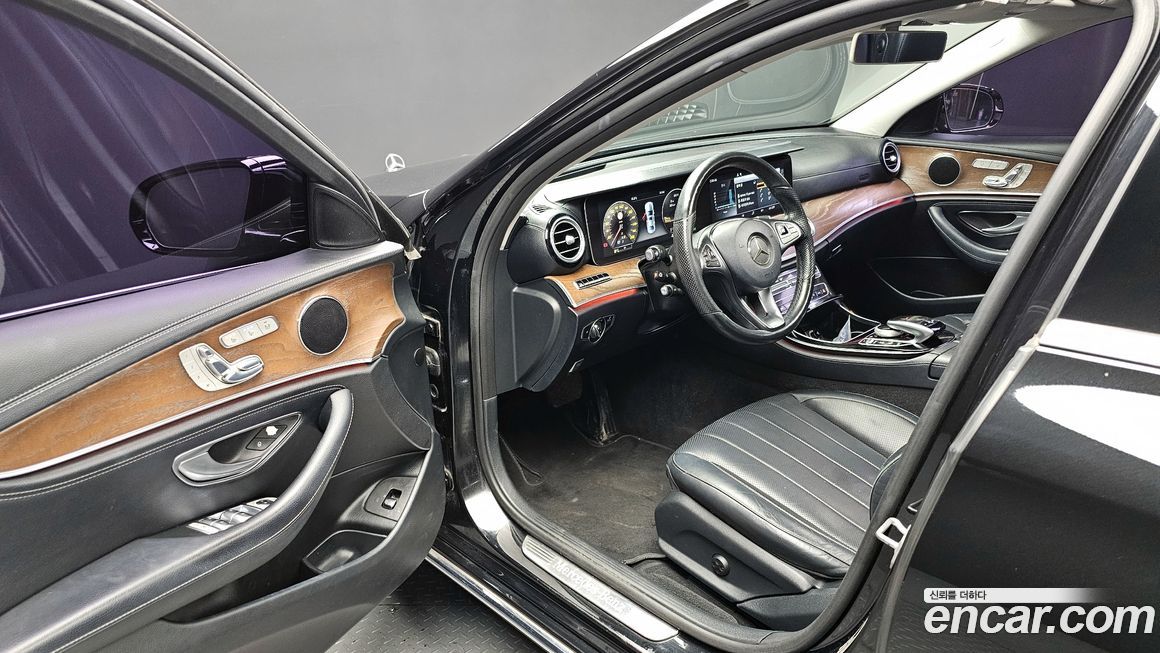 Mercedes-Benz E-Class 2017