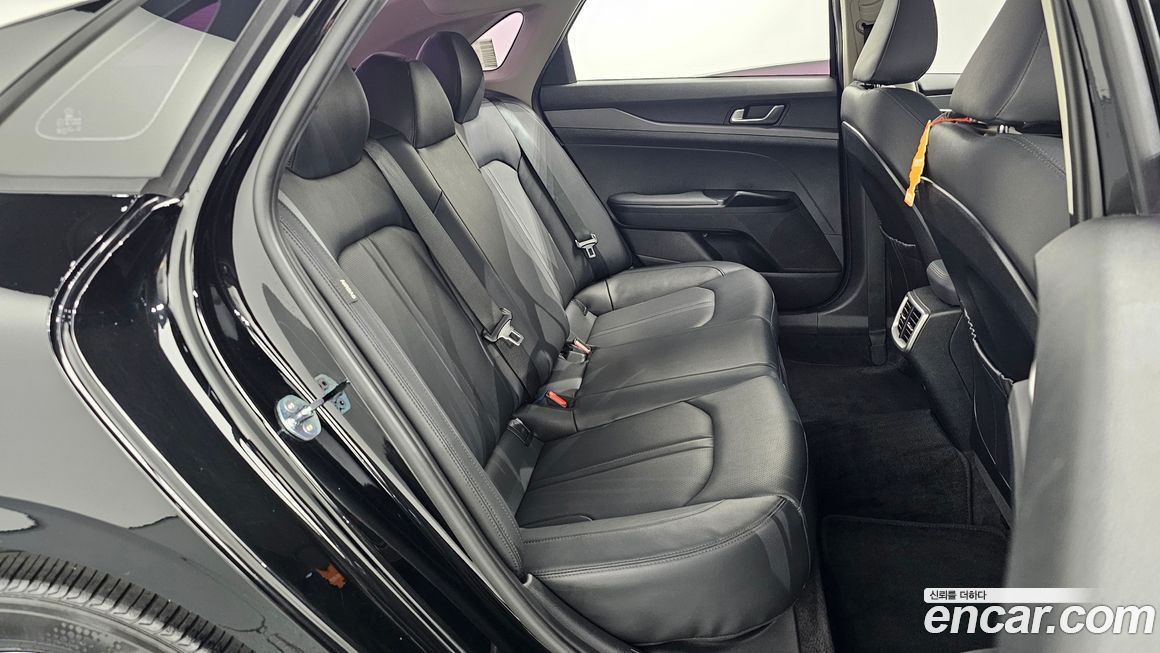 Kia K5 2021