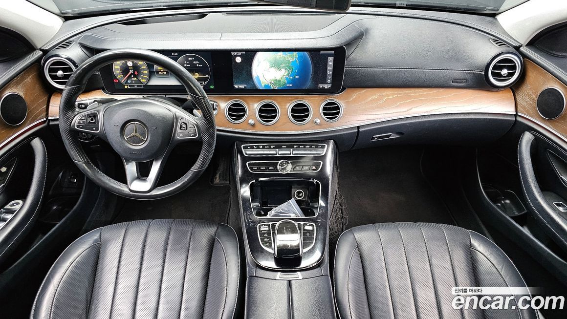 Mercedes-Benz E-Class 2017