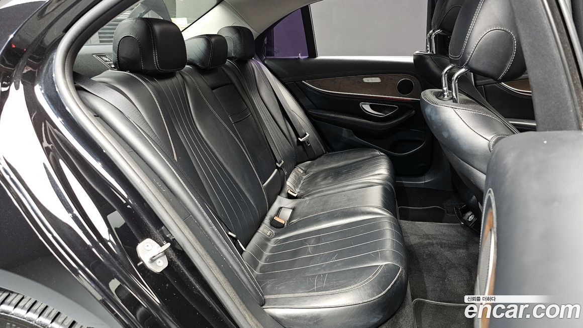 Mercedes-Benz E-Class 2017