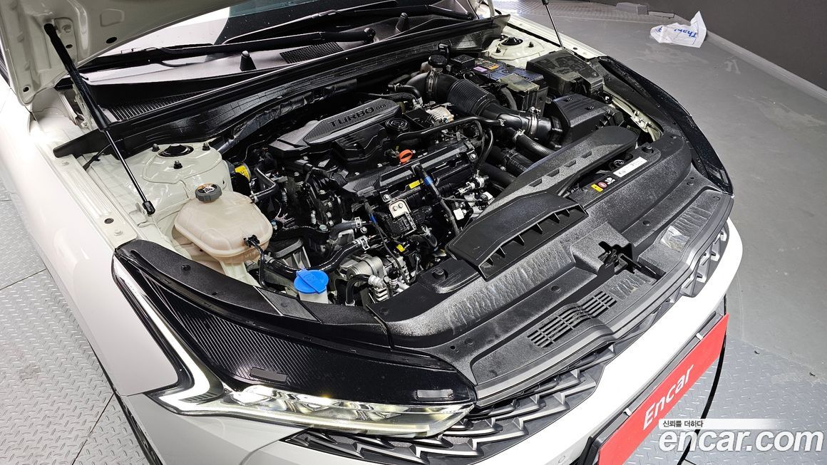 Kia K5 2023