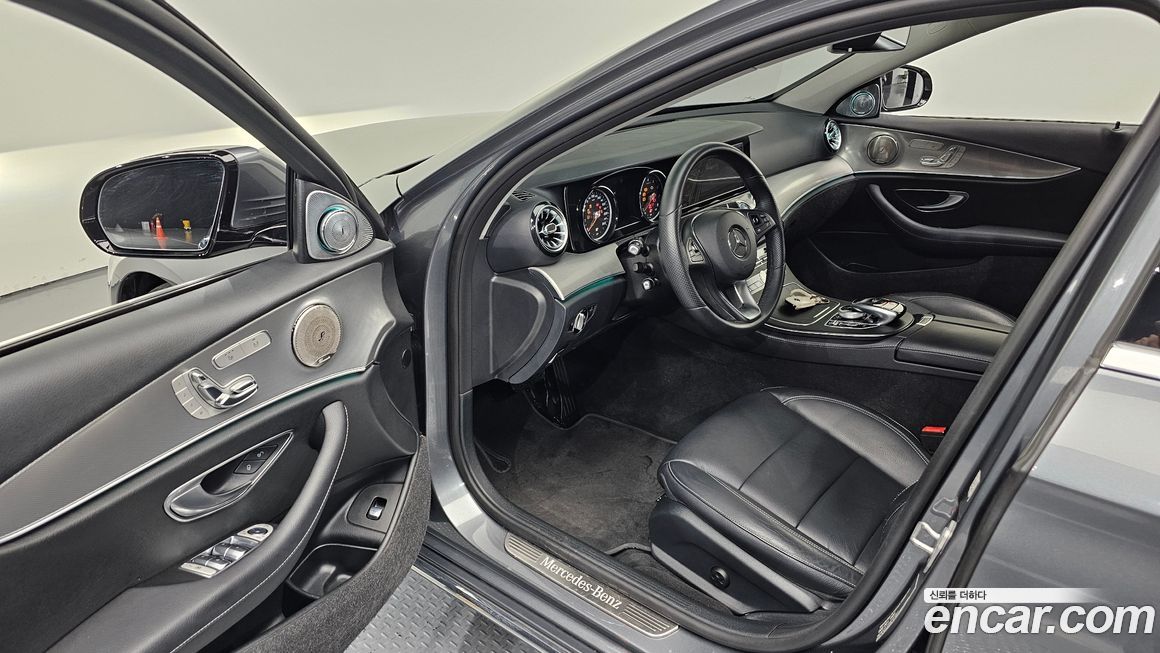 Mercedes-Benz E-Class 2018