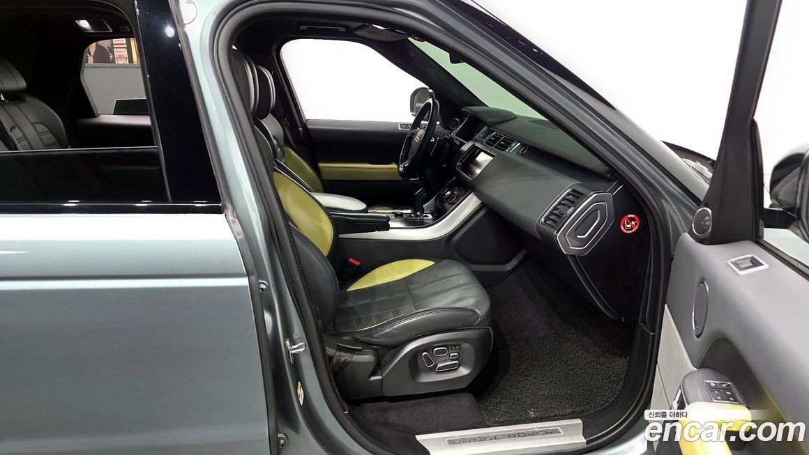 Land Rover Range Rover Sport 2014