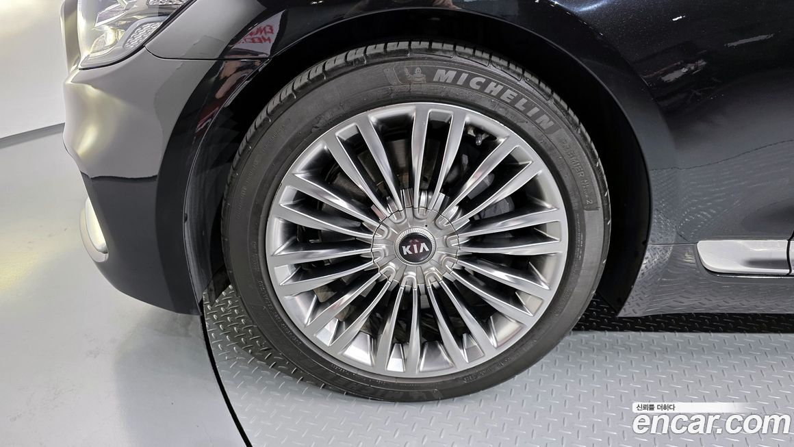 Kia K9 2019