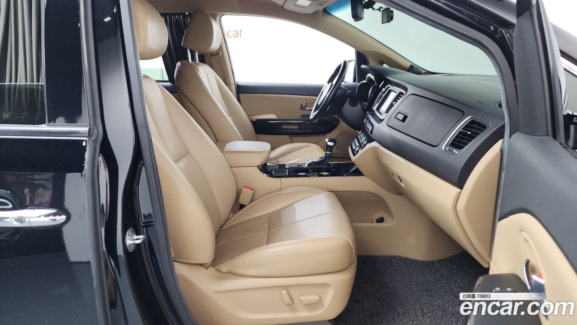 Kia Canival 2019