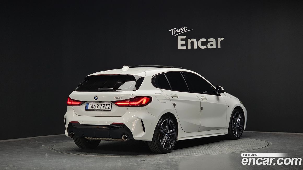 BMW 1-Series 2022
