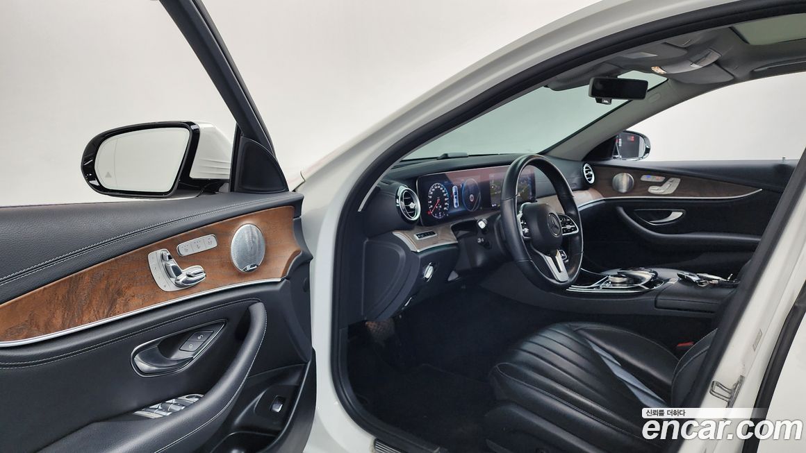 Mercedes-Benz E-Class 2019