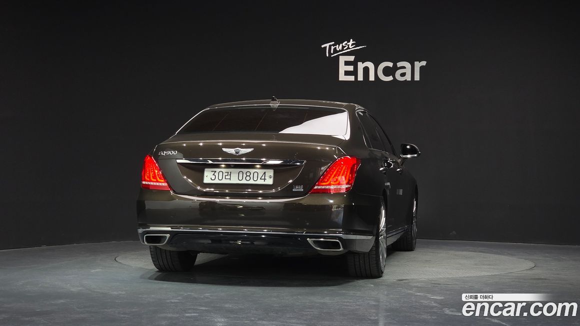 Genesis EQ900 2016