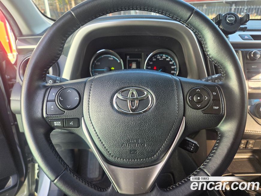 Toyota RAV4 2017