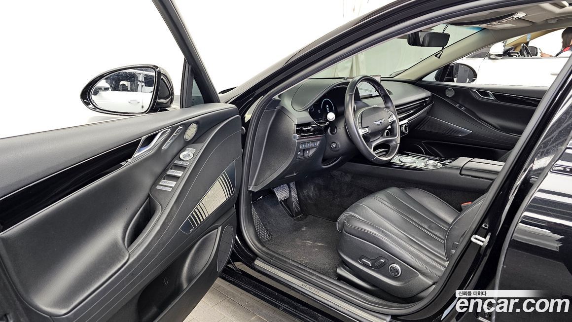 Genesis G80 2021