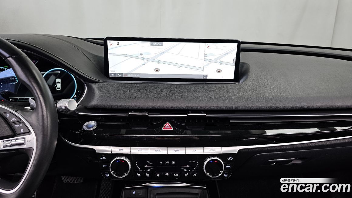 Genesis G80 2021
