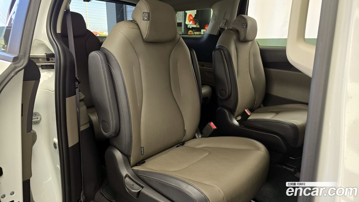 Kia Canival 2024