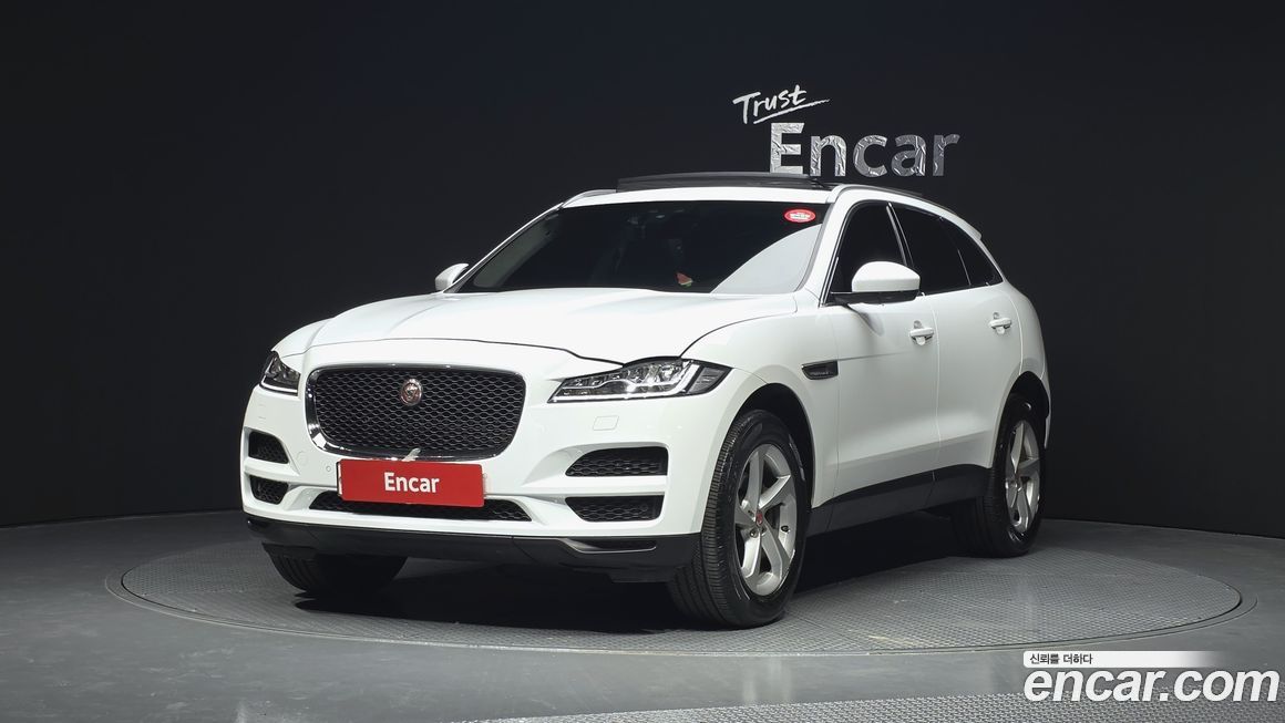 Jaguar F-PACE 2019