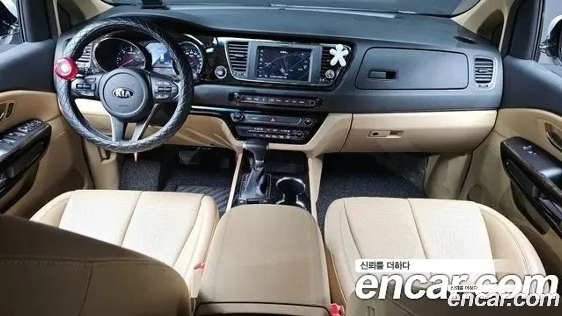 Kia Canival 2019